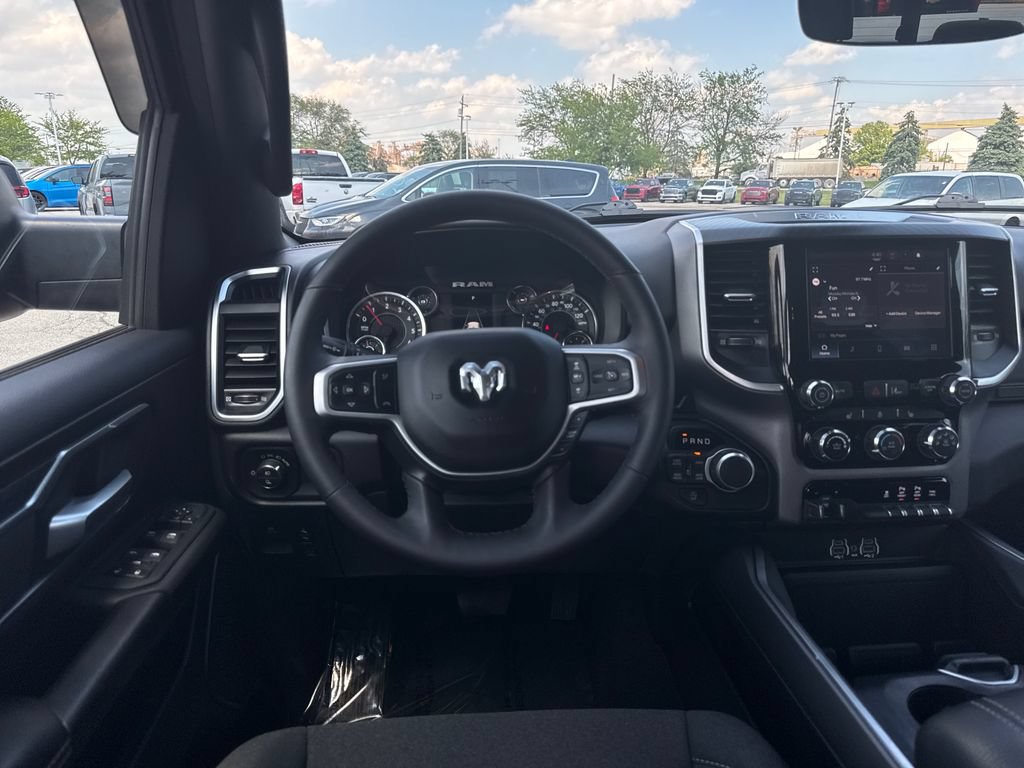 Certified 2025 RAM 1500 Big Horn AWD/4WD image 16