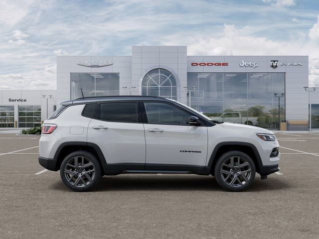 New 2026 Jeep Compass Limited image 21