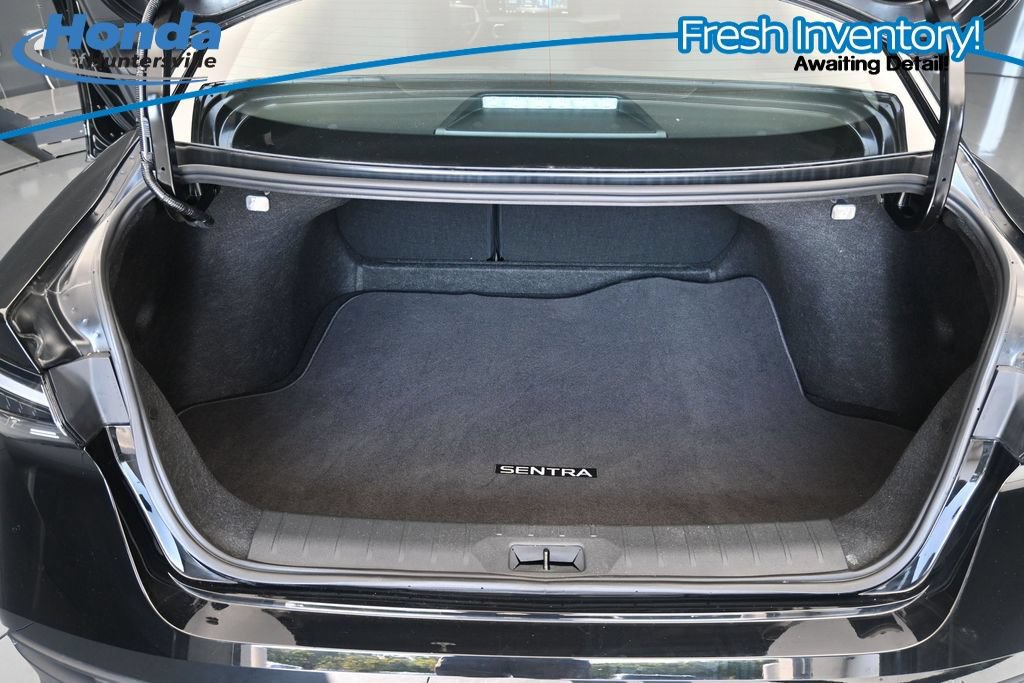 Used 2026 Nissan Sentra SV w/ Floor Mat Package FWD image 12