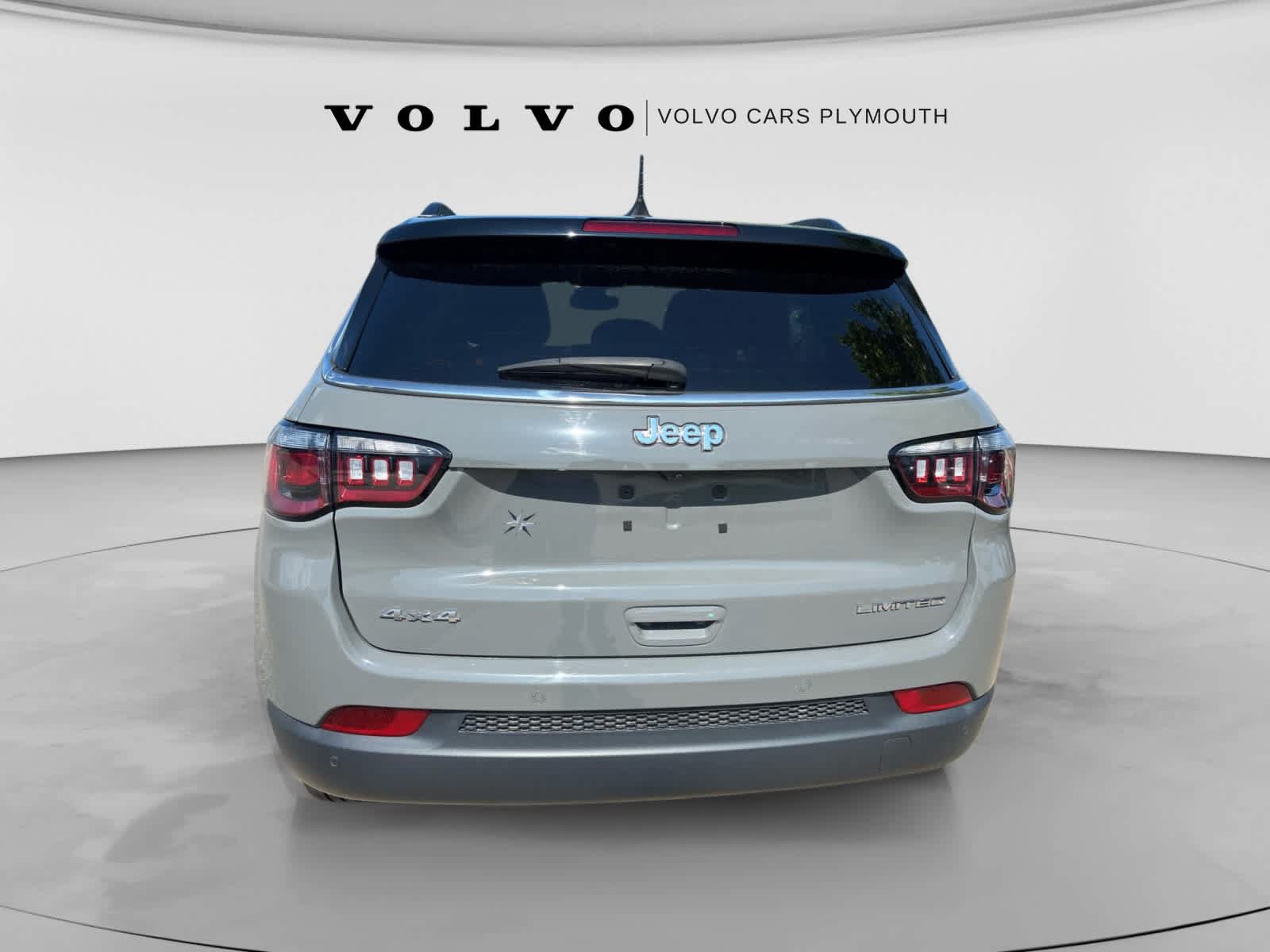 Used 2024 Jeep Compass Limited AWD/4WD image 8