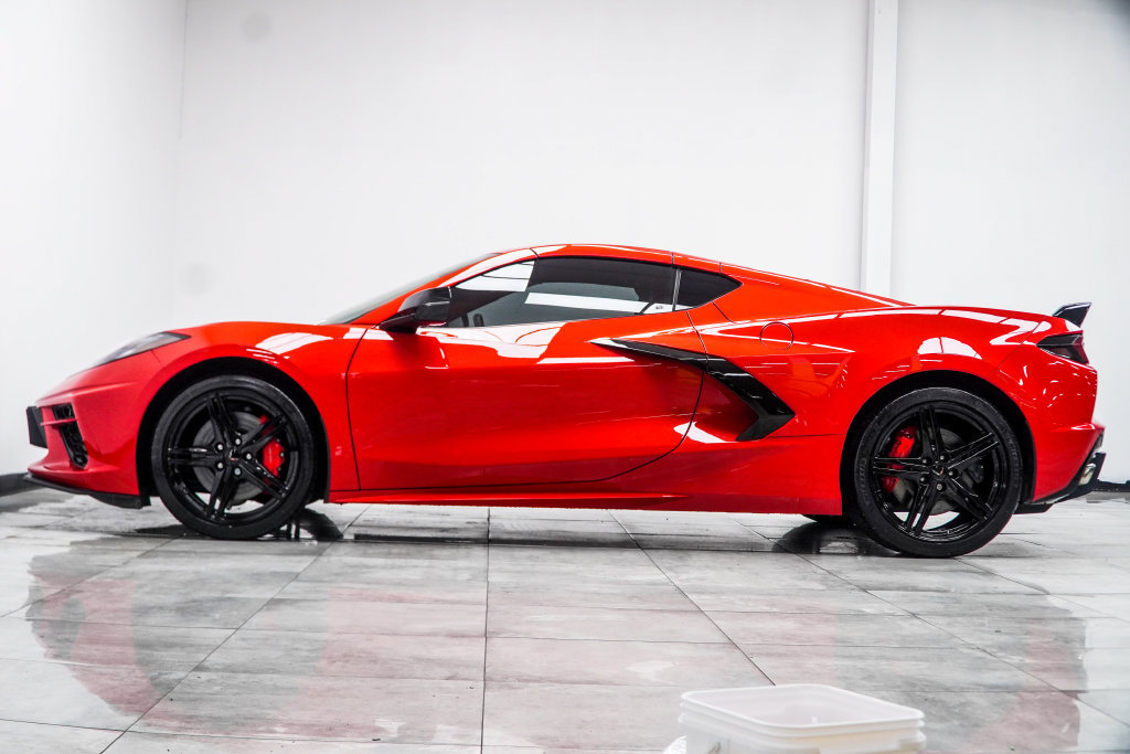 Used 2024 Chevrolet Corvette Stingray Premium Cpe w/ Z51 Performance Package RWD image 13