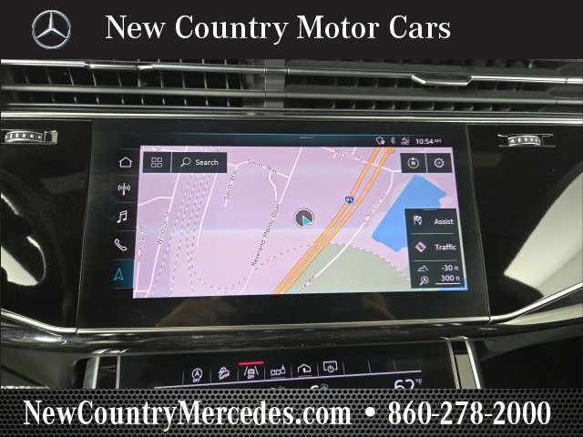 Used 2019 Audi Q8 Premium Plus w/ Premium Plus image 24