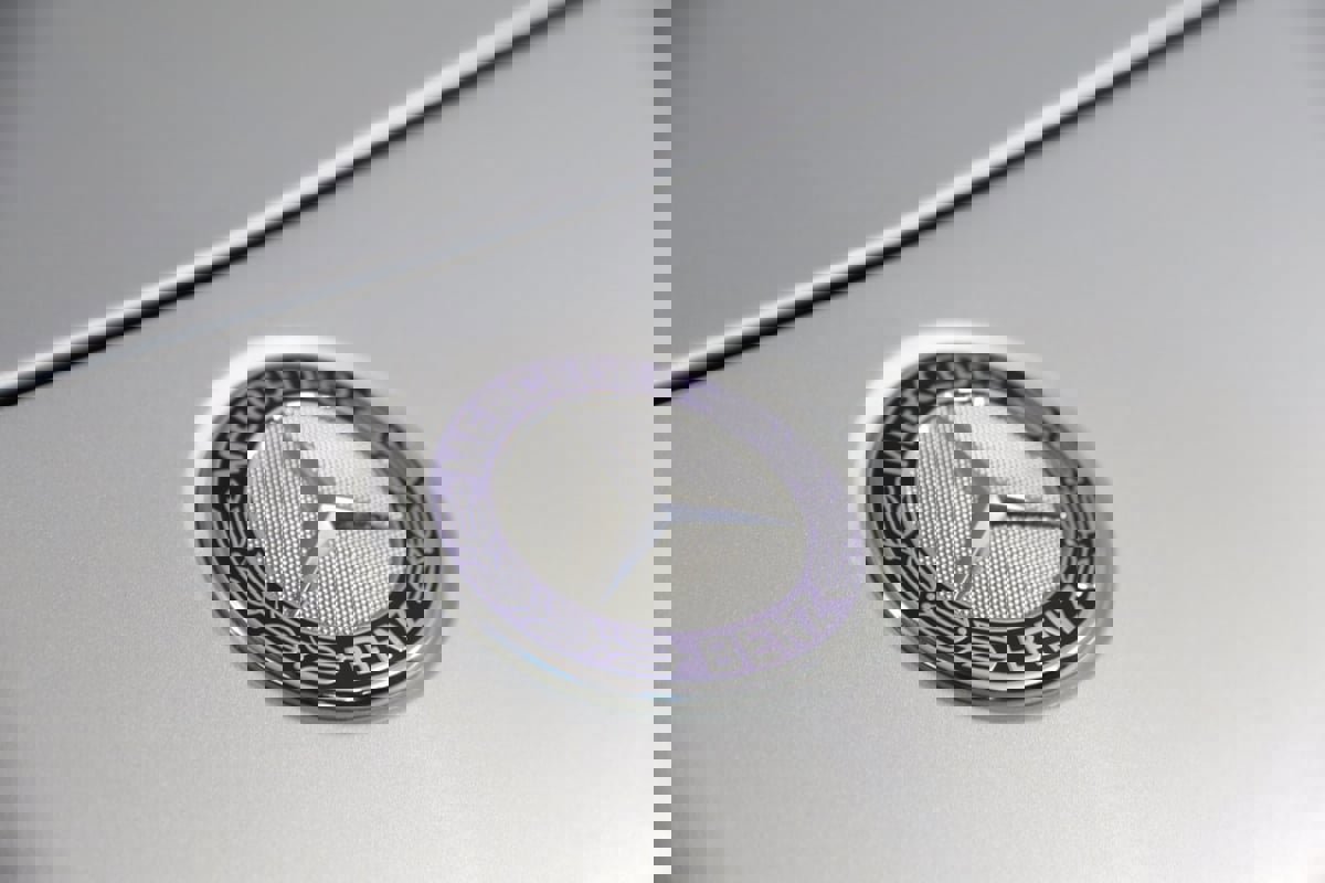 Used 2017 Mercedes-Benz AMG GT Coupe w/ Exclusive Interior Package image 21