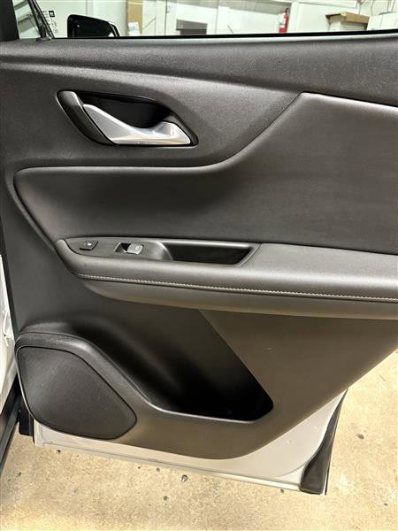 Used 2022 Chevrolet Blazer Premier w/ Enhanced Convenience Package AWD/4WD image 17