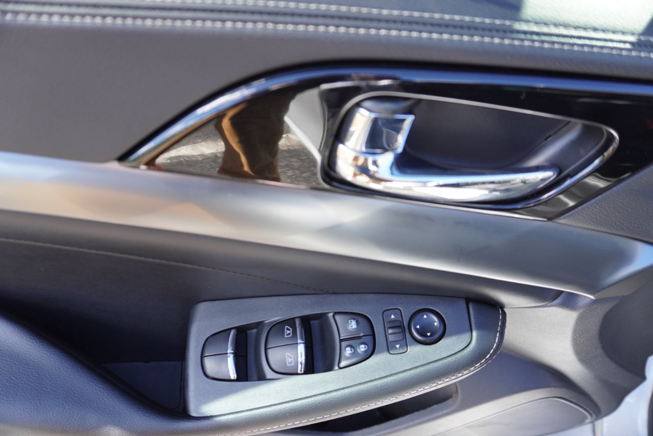 Used 2022 Nissan Maxima SV w/ Floor Mat Group image 26