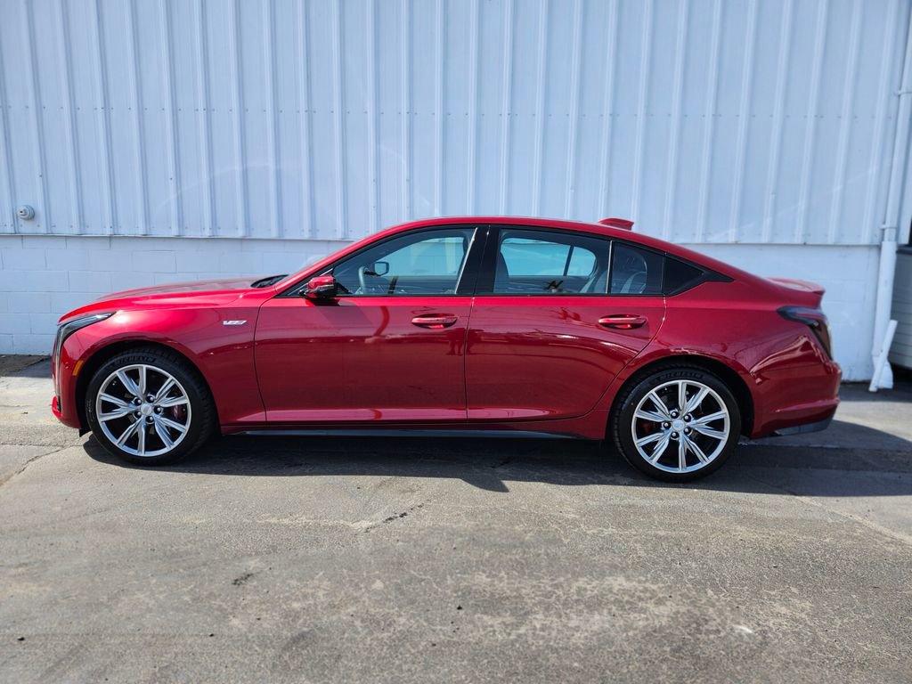 Certified 2026 Cadillac CT5 V w/ Technology Package image 2