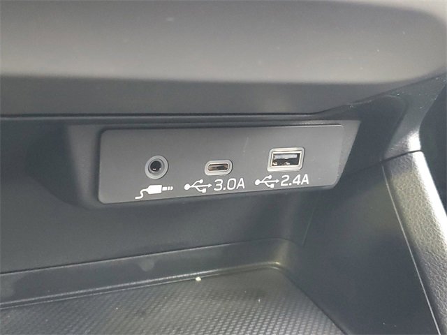Certified 2025 Subaru Crosstrek 2.0i Premium image 28