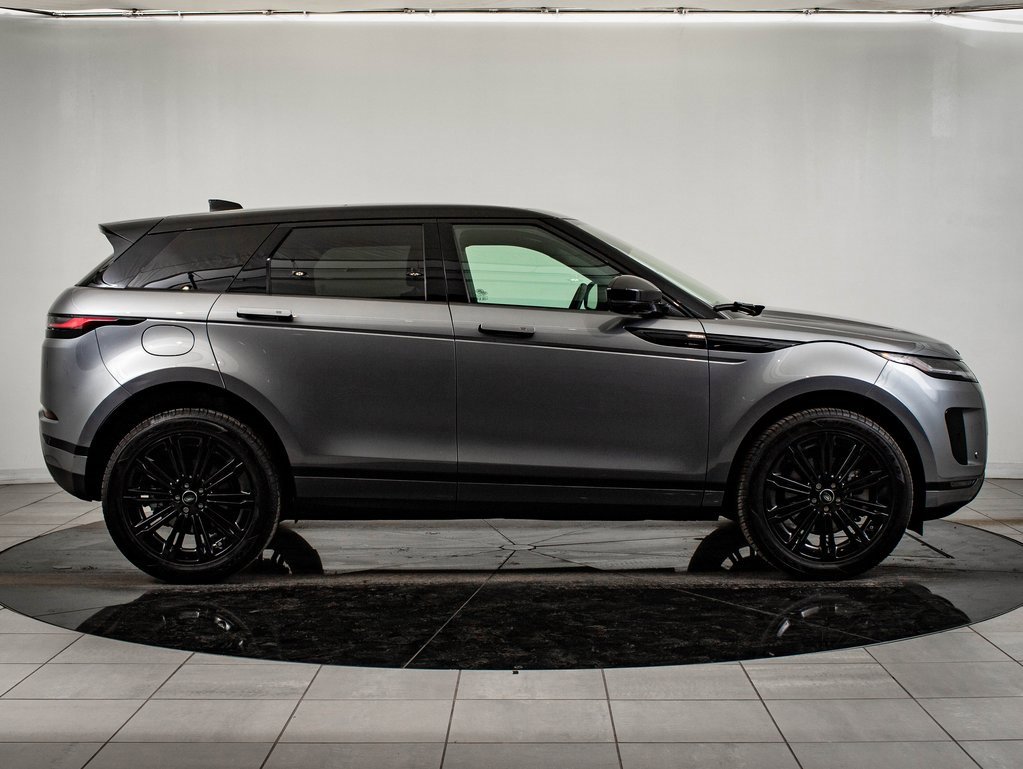 Used 2024 Land Rover Range Rover Evoque S image 11
