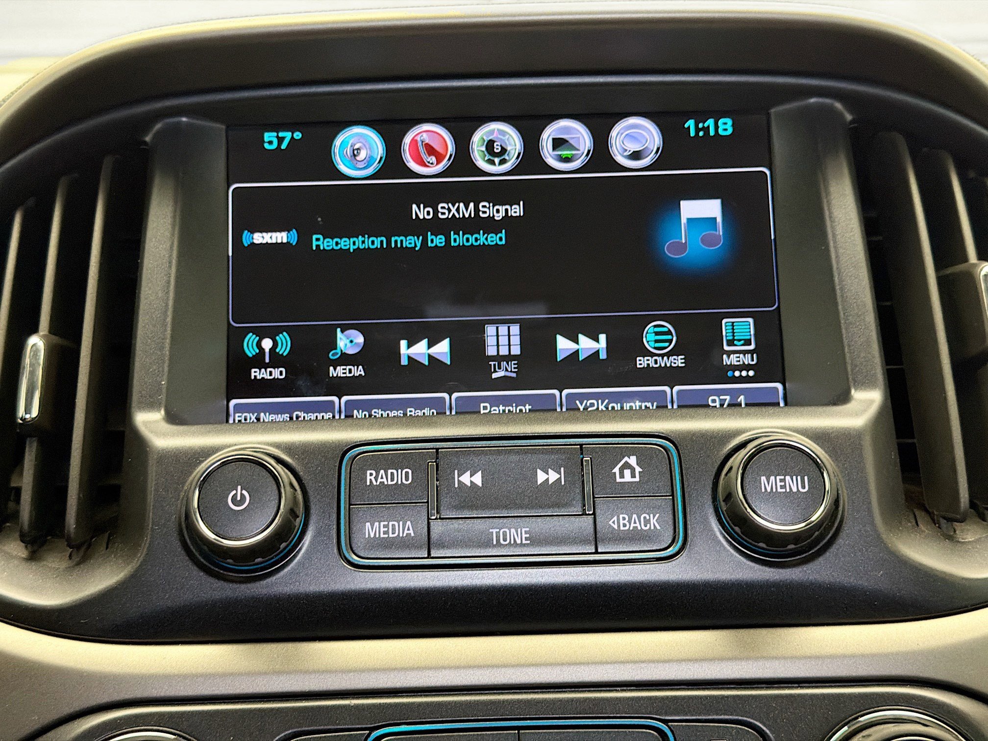 Used 2017 Chevrolet Colorado Z71 RWD image 9