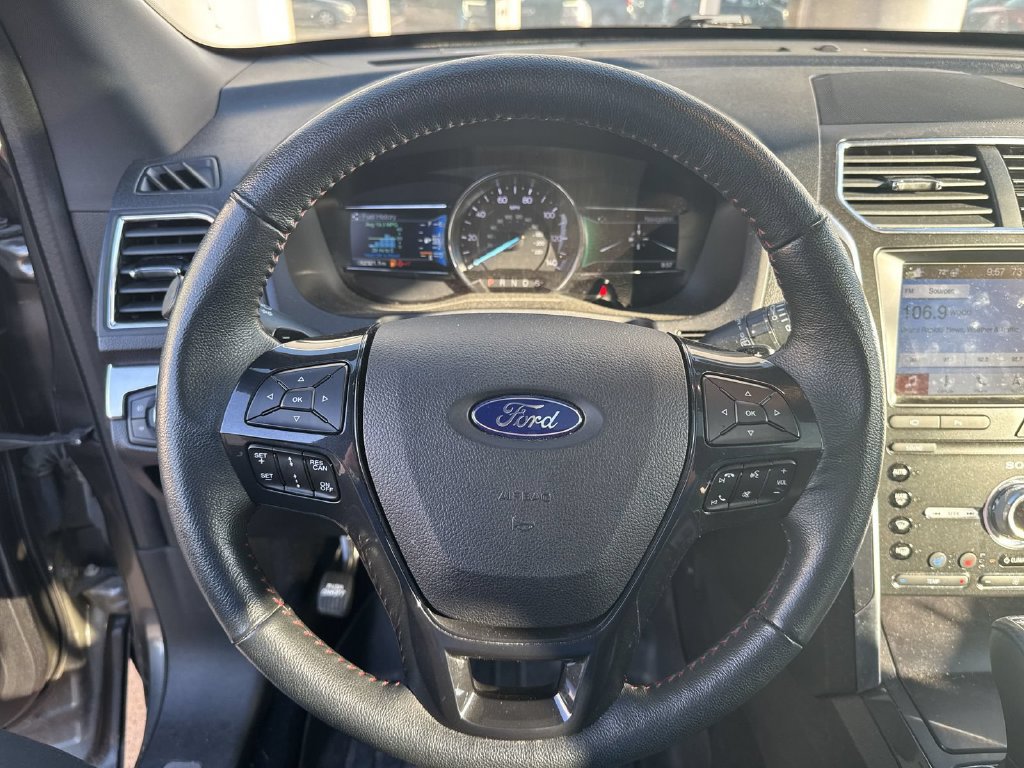 Used 2019 Ford Explorer Sport AWD/4WD image 17
