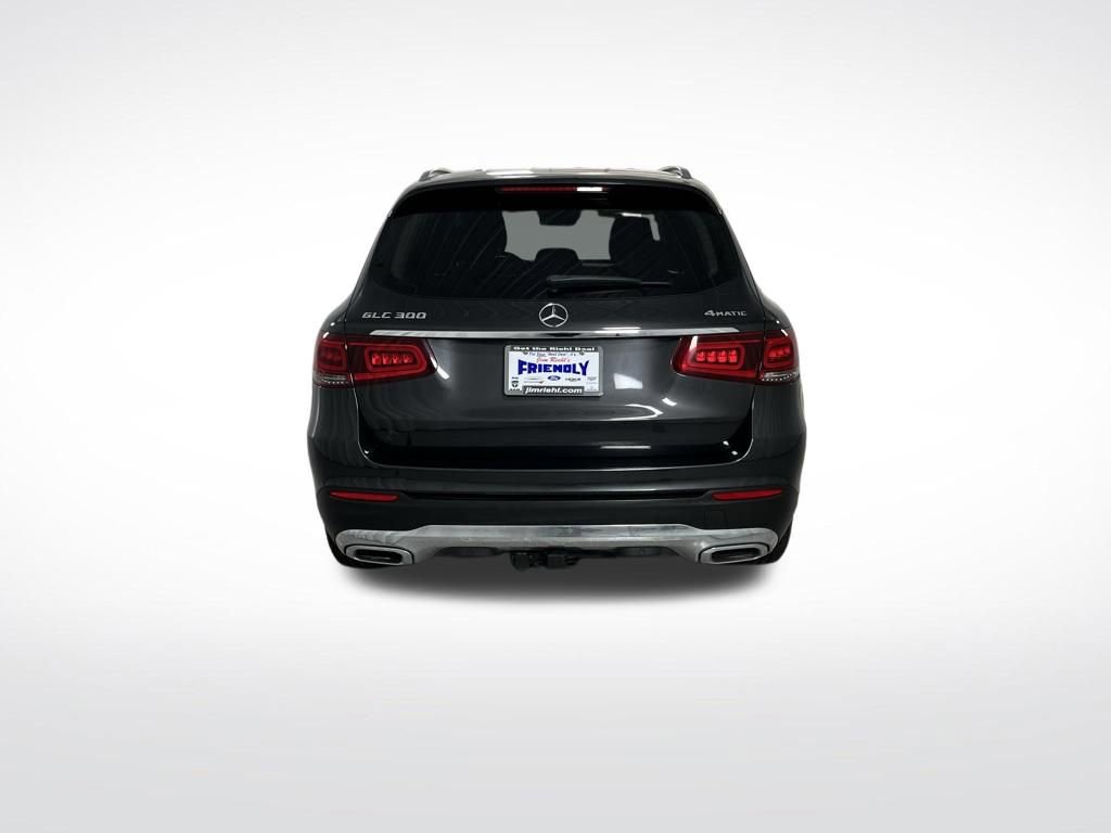 Used 2020 Mercedes-Benz GLC 300 4MATIC image 4