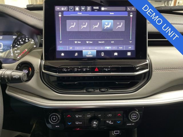 New 2026 Jeep Compass Limited image 18