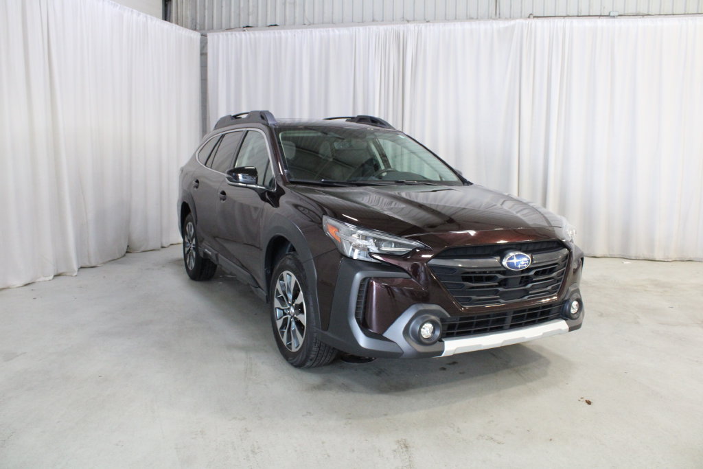 Used 2024 Subaru Outback Limited AWD/4WD image 39