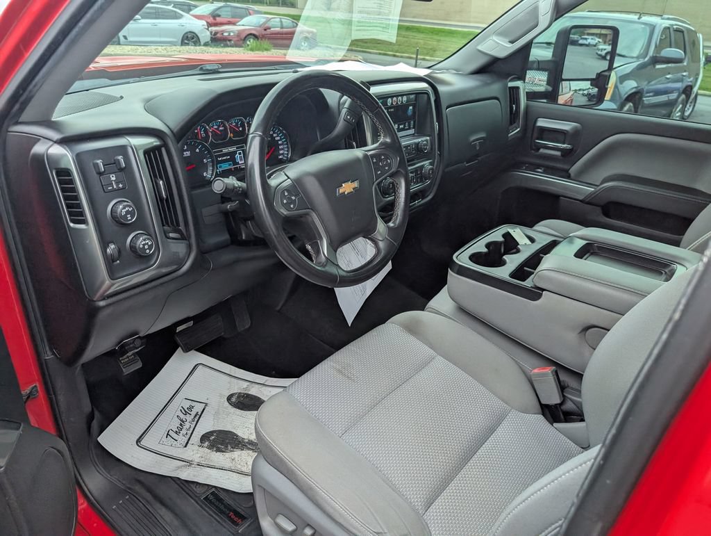 Used 2018 Chevrolet Silverado 1500 LT w/ All Star Edition AWD/4WD image 14