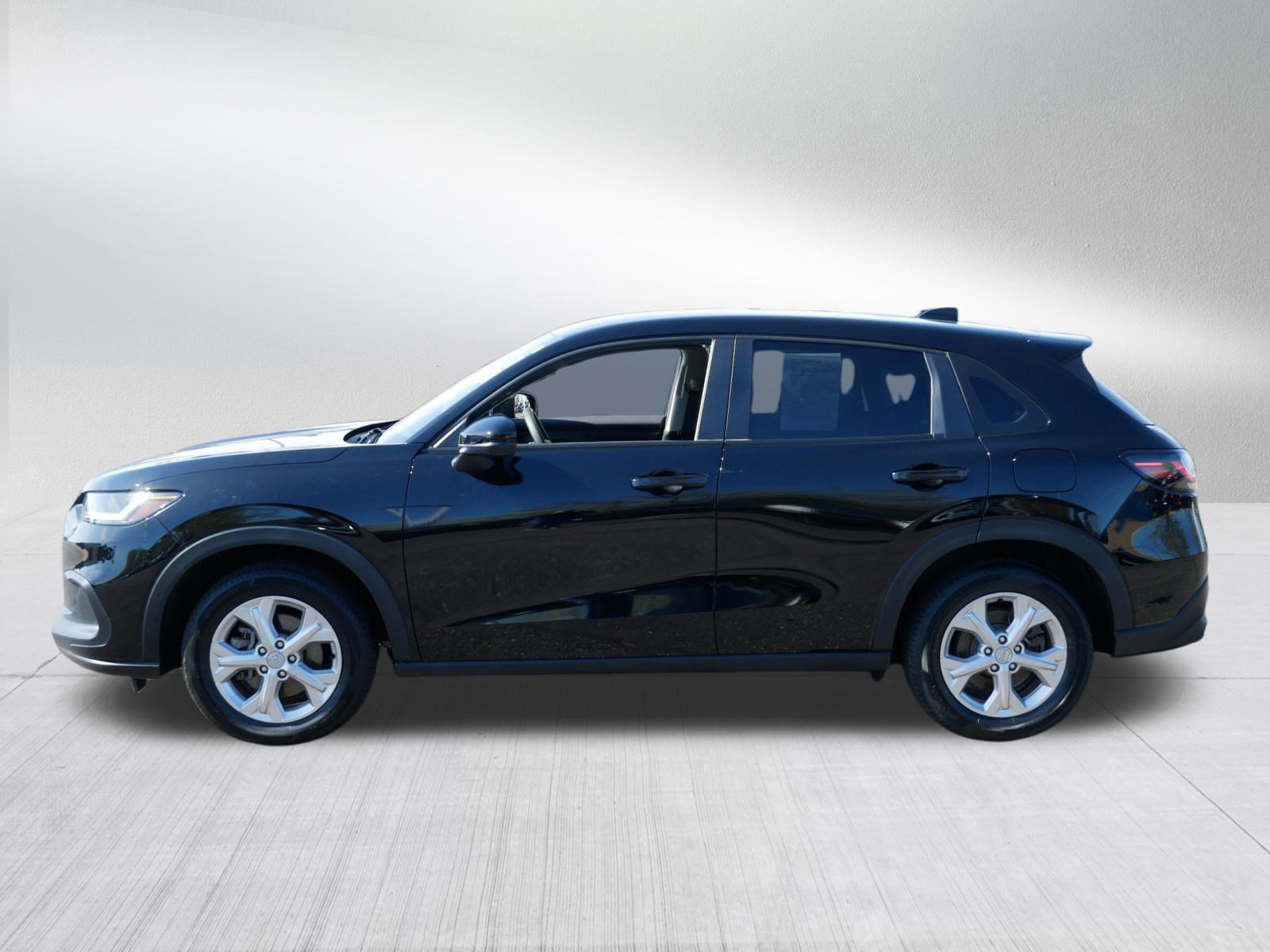 Used 2023 Honda HR-V LX image 4