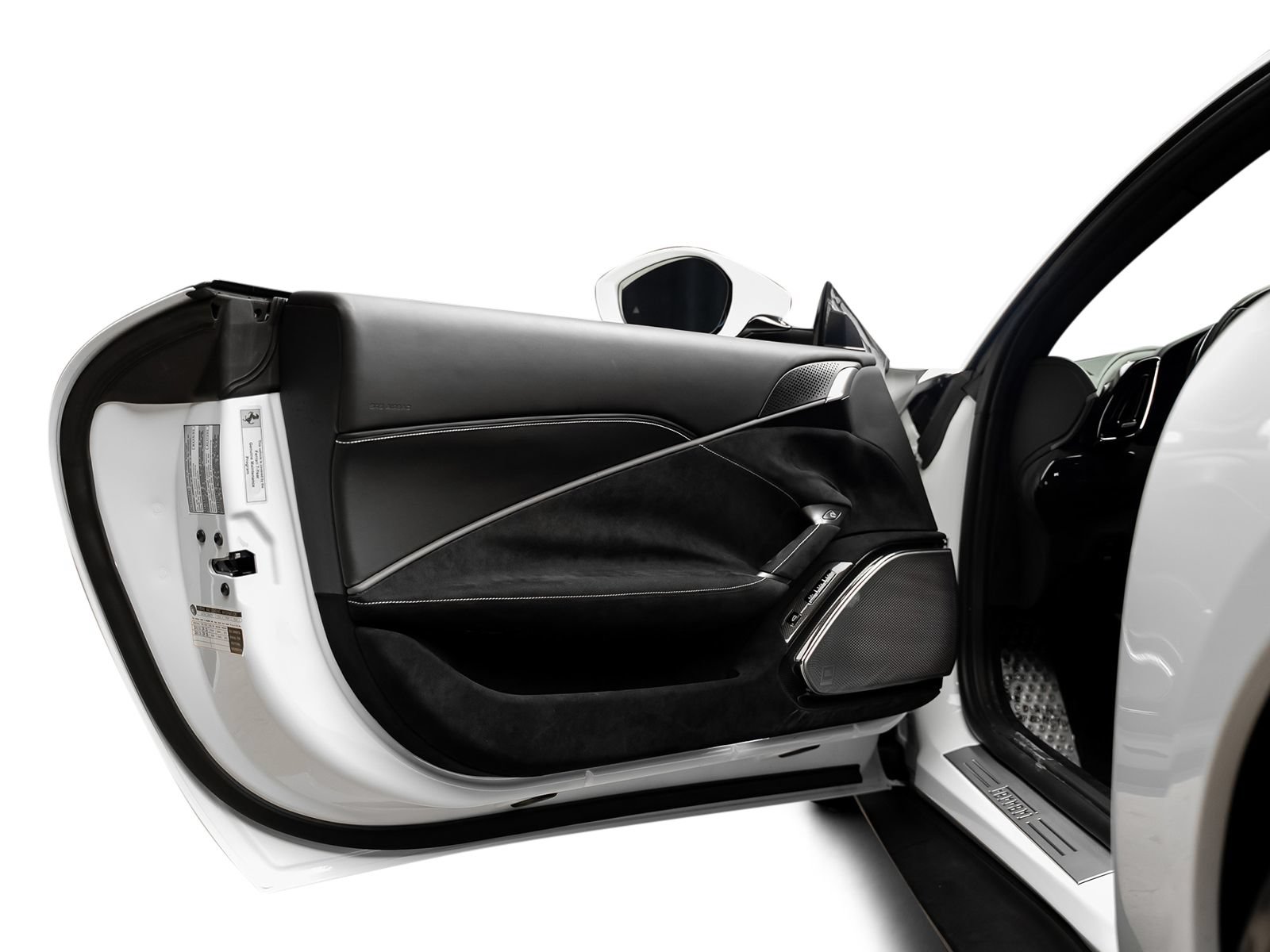 Used 2021 Ferrari Roma RWD image 51