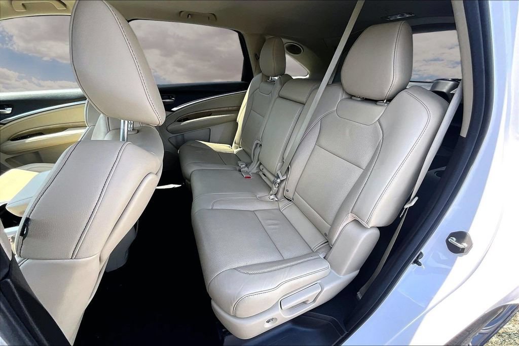 Used 2020 Acura MDX w/ Technology Package FWD image 22