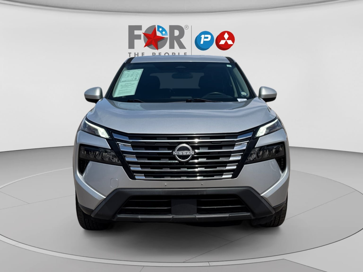 Used 2024 Nissan Rogue SV FWD image 8