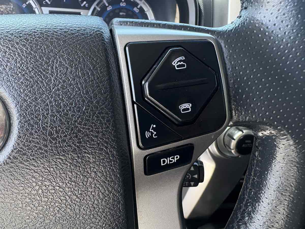 Used 2018 Toyota 4Runner Limited image 29