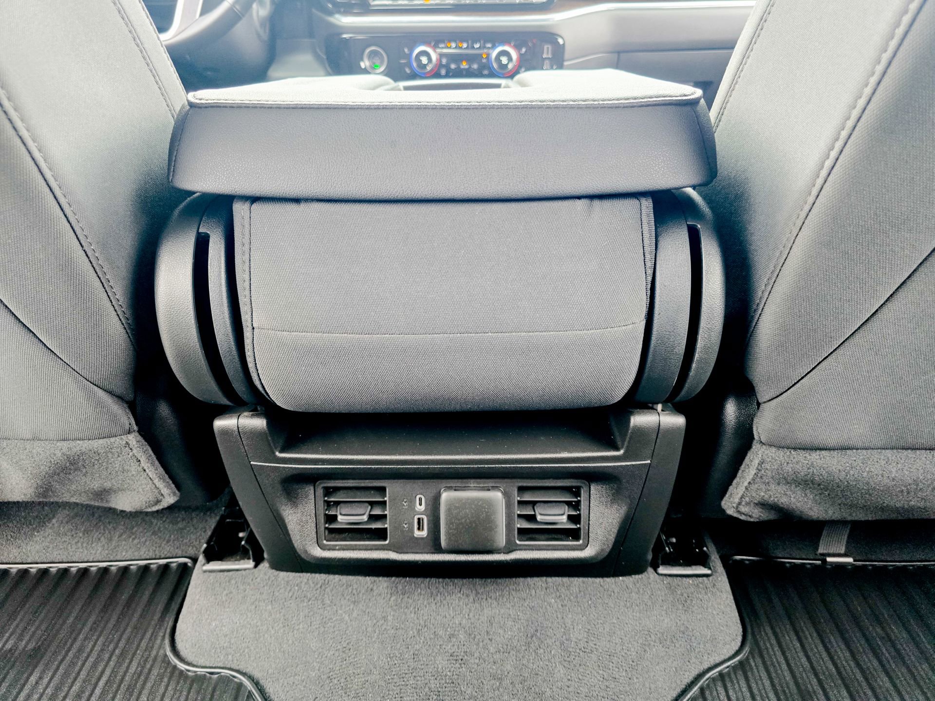 Used 2024 GMC Sierra 1500 Elevation image 36