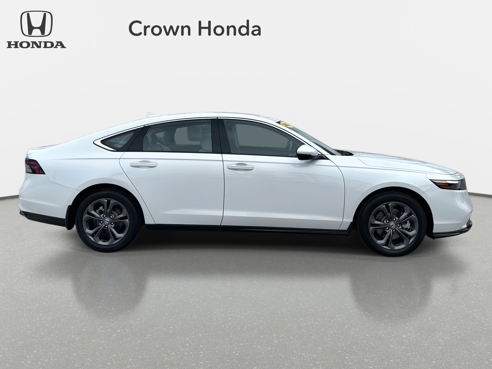 Certified 2025 Honda Accord EX-L image 6