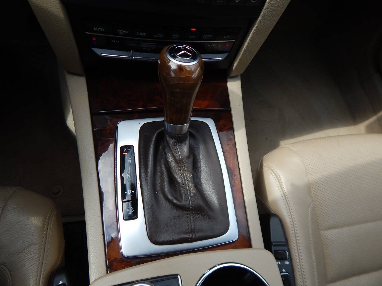 Used 2012 Mercedes-Benz E 350 Cabriolet image 39