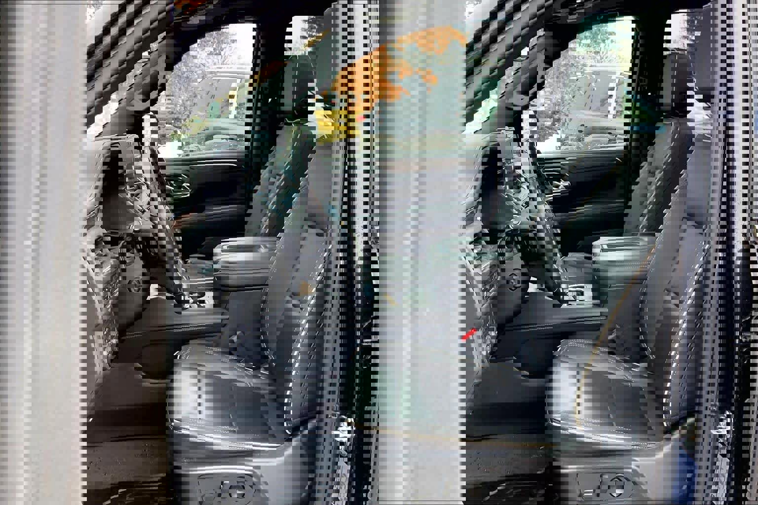 Used 2022 Chevrolet Tahoe Premier image 8