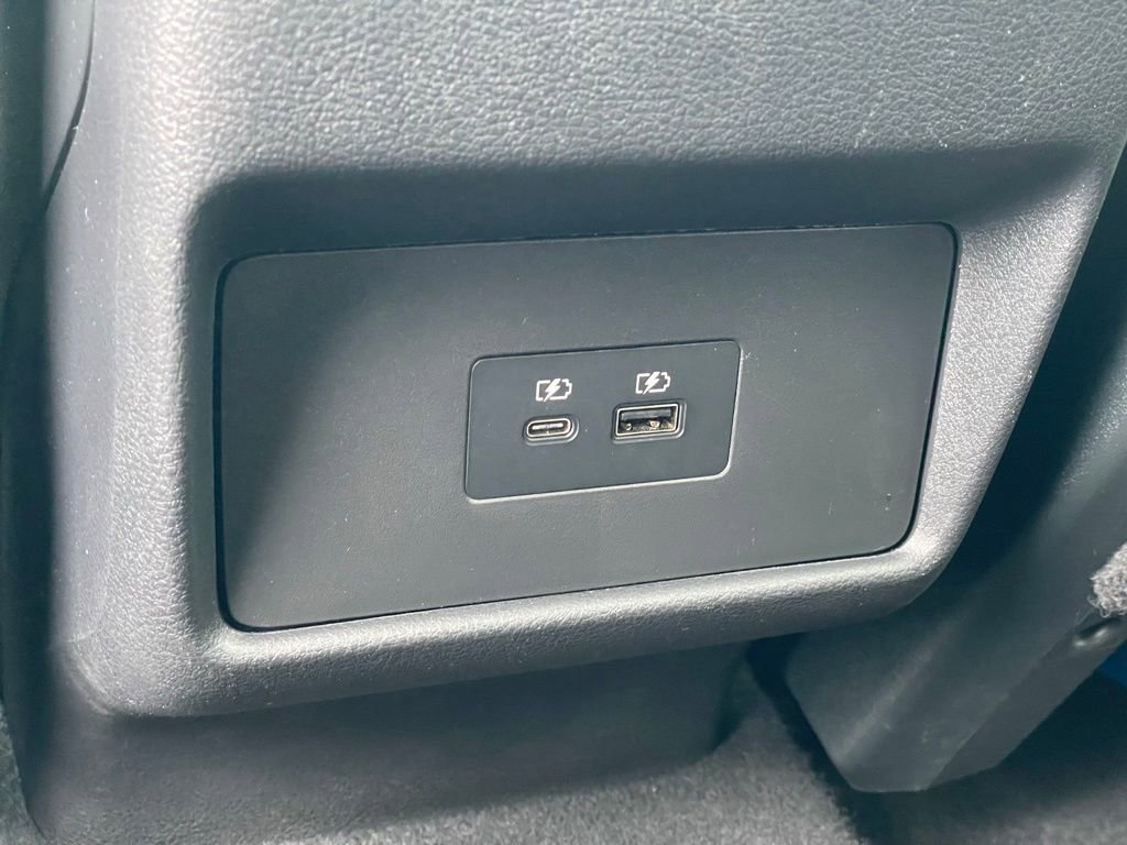 Certified 2022 Nissan Rogue SV w/ SV Premium Package AWD/4WD image 8