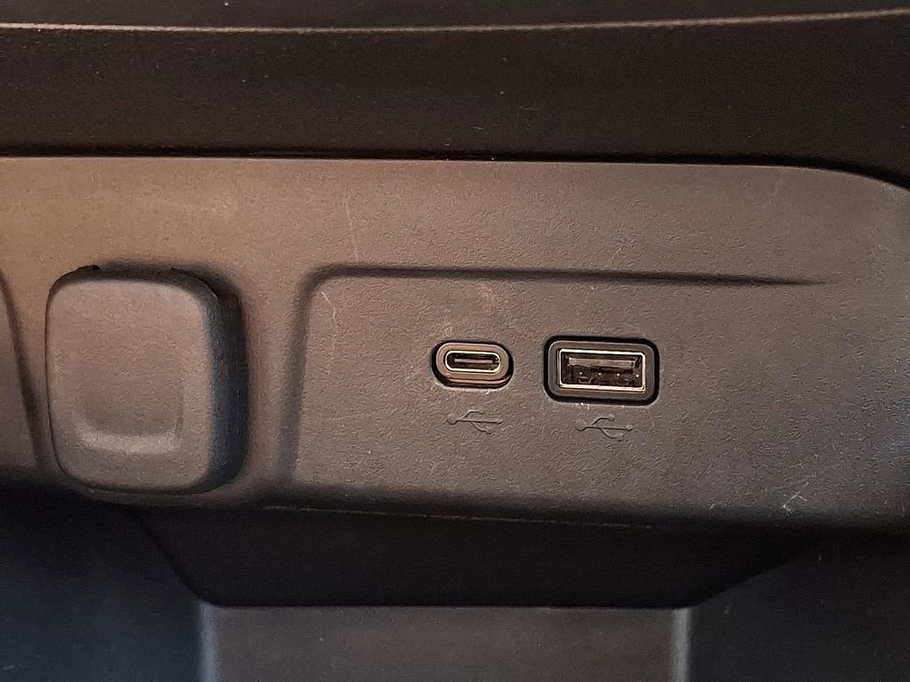 Certified 2024 Chevrolet Trax LS image 24