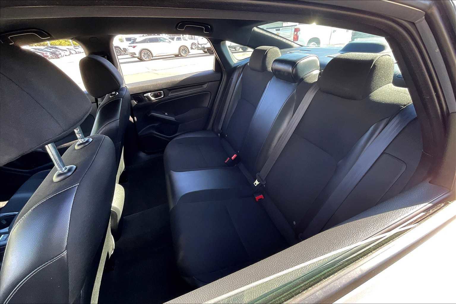 Used 2022 Honda Civic Sport image 26