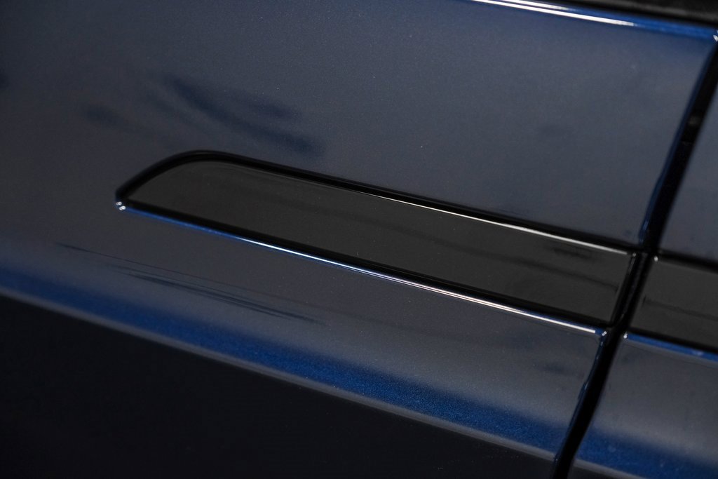 Used 2022 Tesla Model X image 49