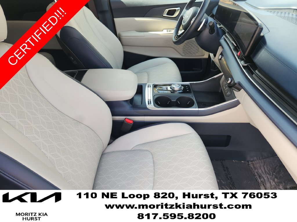 Certified 2025 Kia Carnival SX FWD image 19