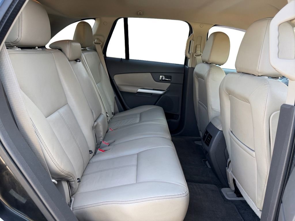 Used 2014 Ford Edge SEL w/ Equipment Group 205A AWD/4WD image 20