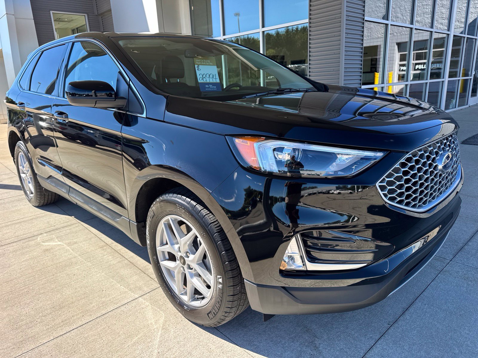 Certified 2024 Ford Edge SEL w/ Convenience Package AWD/4WD image 10