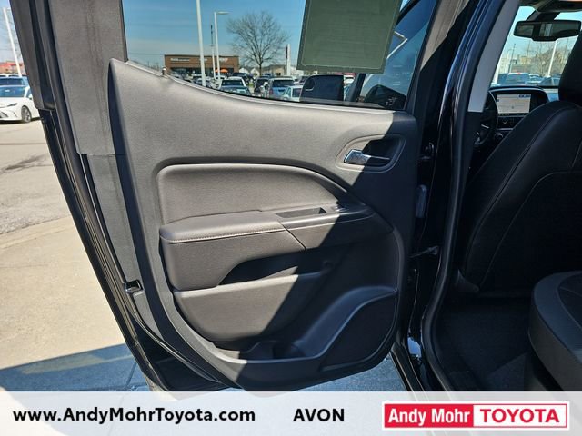 Used 2022 GMC Canyon AT4 image 31