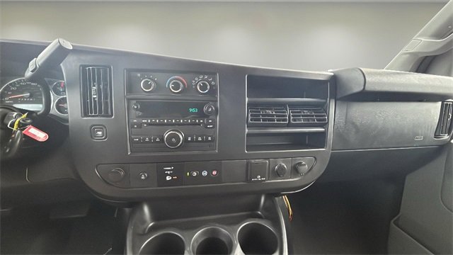 Used 2019 Chevrolet Express 3500 LS image 18