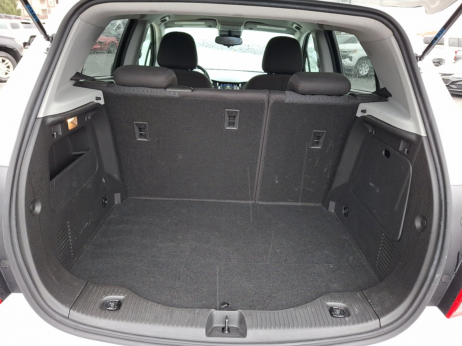 Certified 2022 Chevrolet Trax LS w/ Tint and Cruise Package image 28