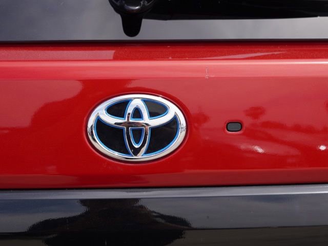 Certified 2023 Toyota Sequoia Platinum AWD/4WD image 13