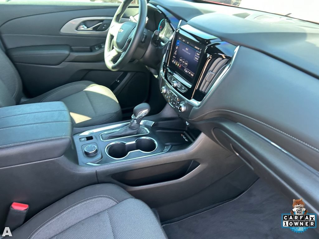 Used 2023 Chevrolet Traverse LT AWD/4WD image 13