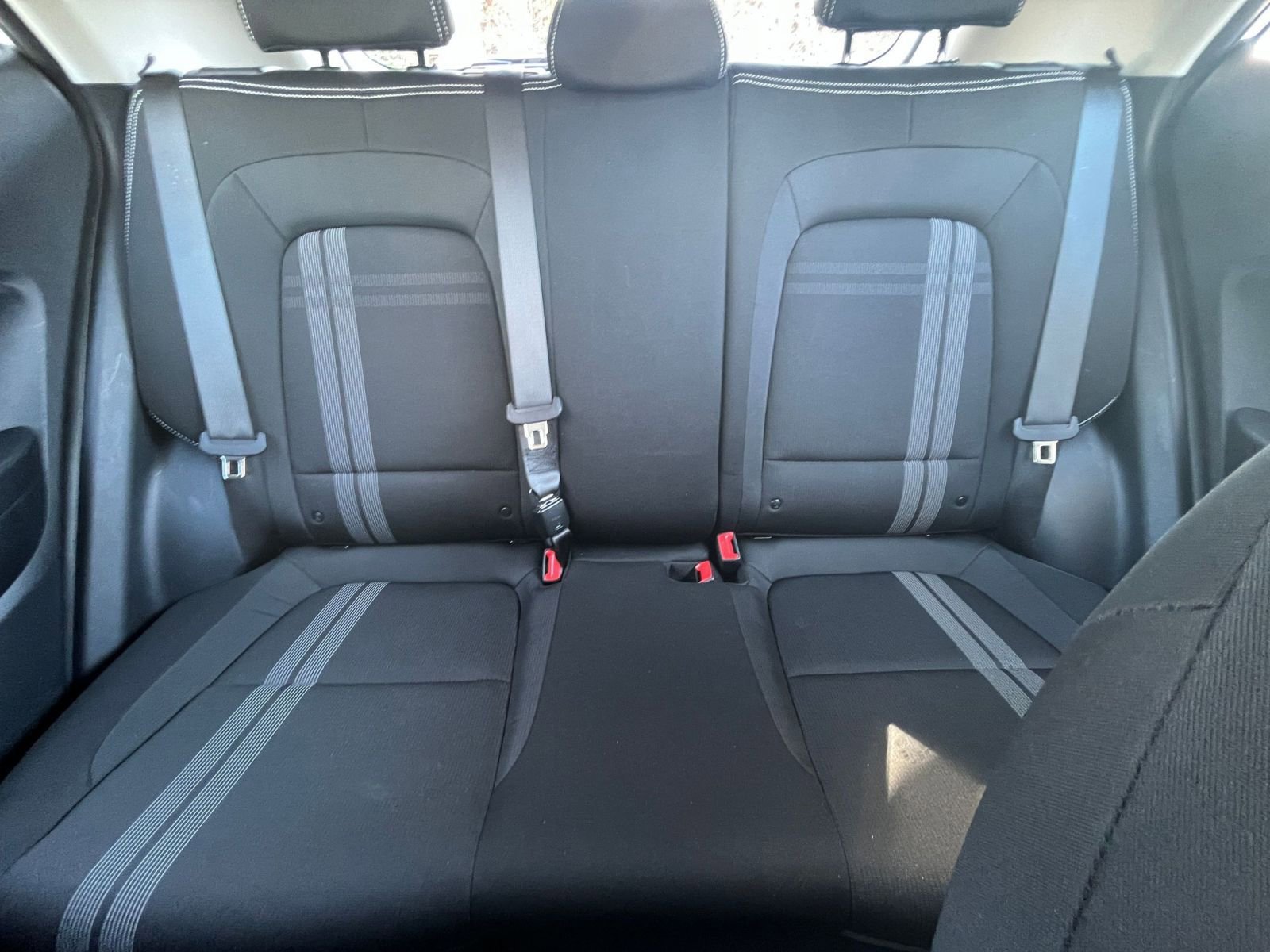 Used 2025 Hyundai Venue SEL image 38