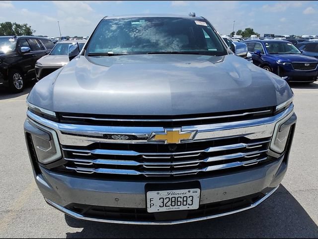 Used 2026 Chevrolet Suburban Premier AWD/4WD image 9