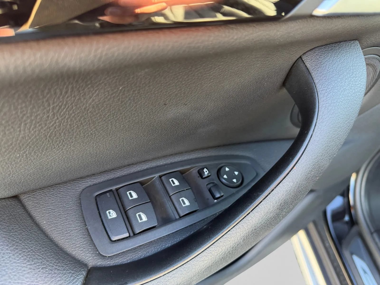Used 2021 BMW X1 sDrive28i w/ Convenience Package FWD image 14