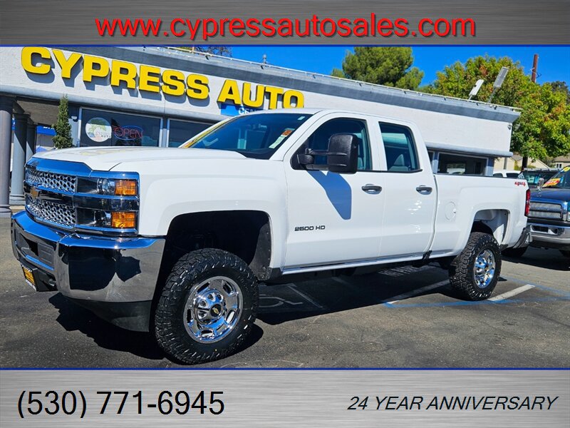 Used 2019 Chevrolet Silverado 2500 W/T AWD/4WD image 1