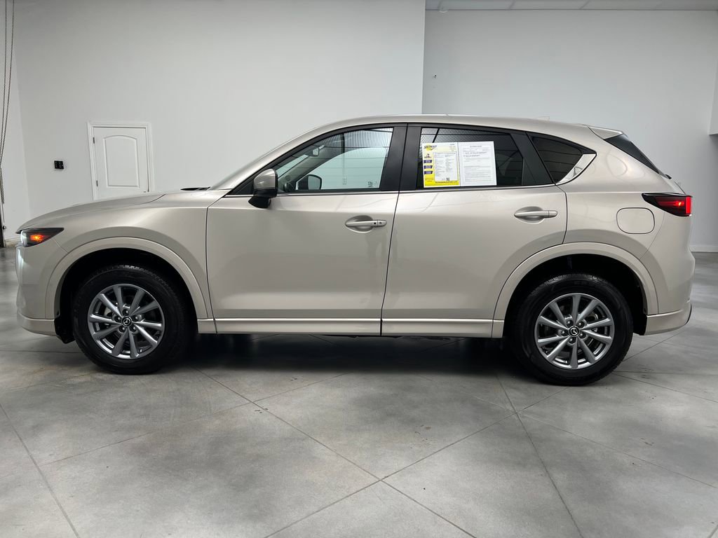 Used 2025 MAZDA CX-5 AWD 2.5 S w/ Preferred Package image 4