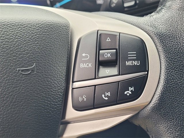 Used 2022 Ford Explorer XLT image 16