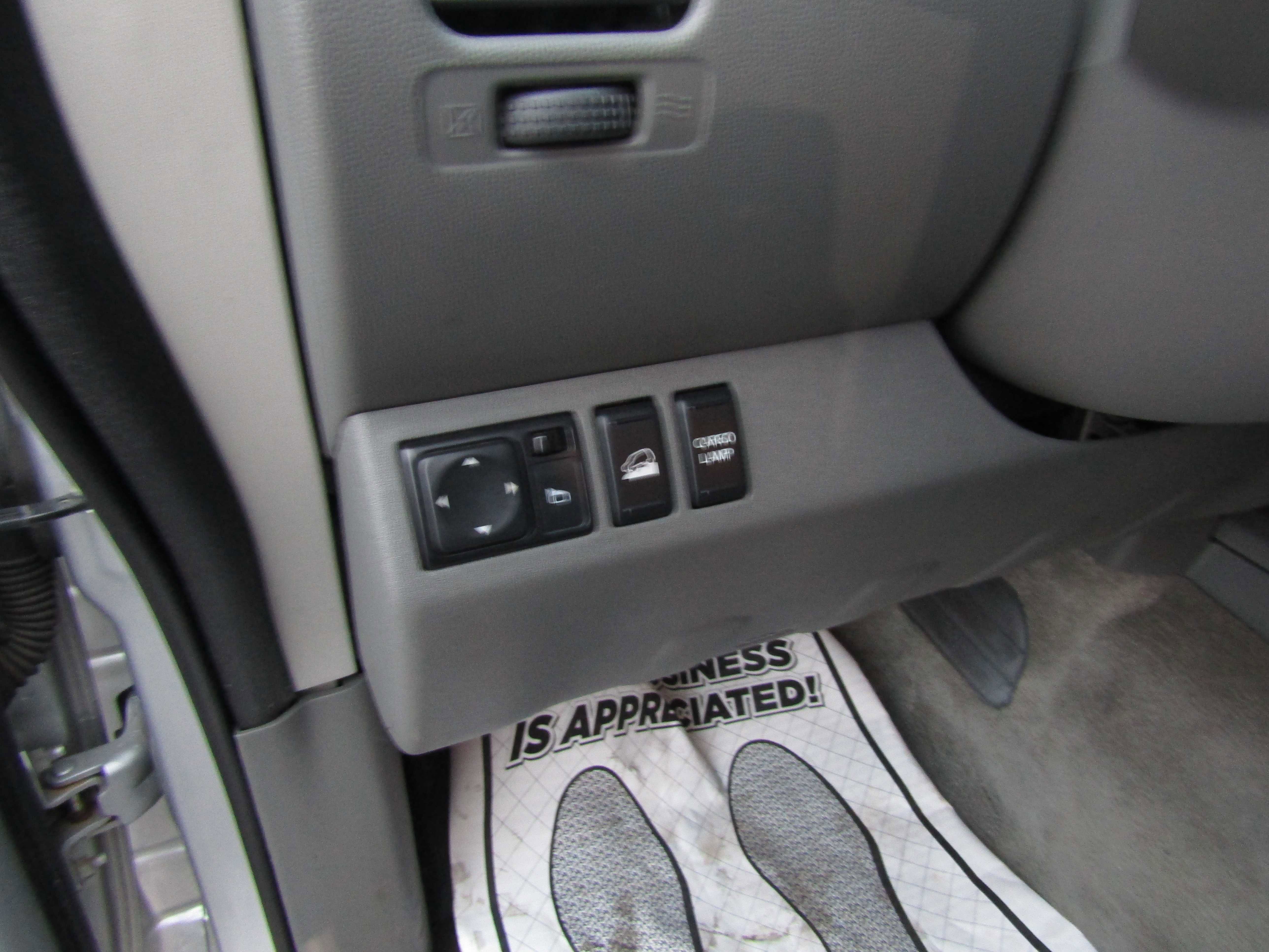 Used 2018 Nissan Frontier SV AWD/4WD image 14