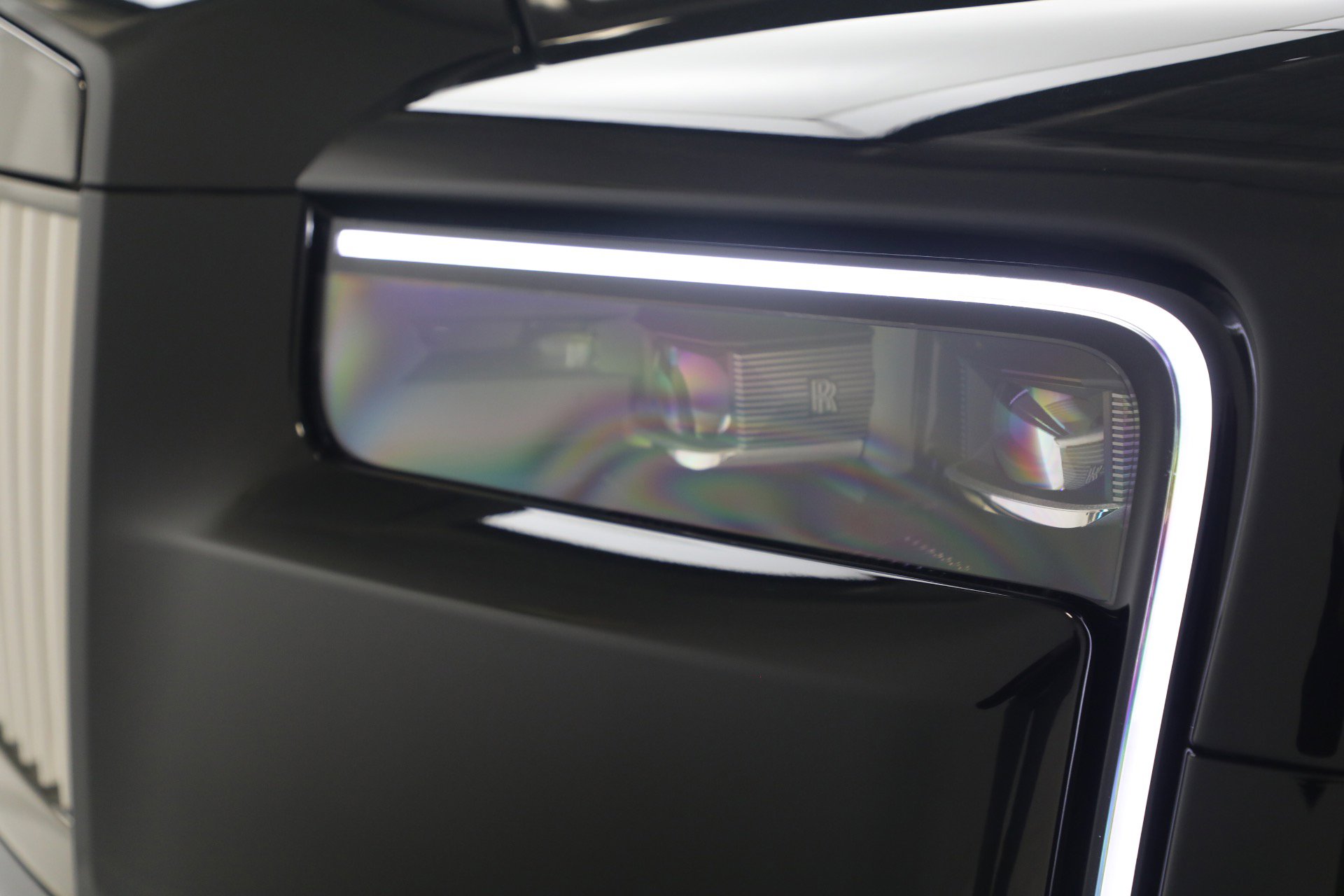 Certified 2026 Rolls-Royce Cullinan Black Badge image 40