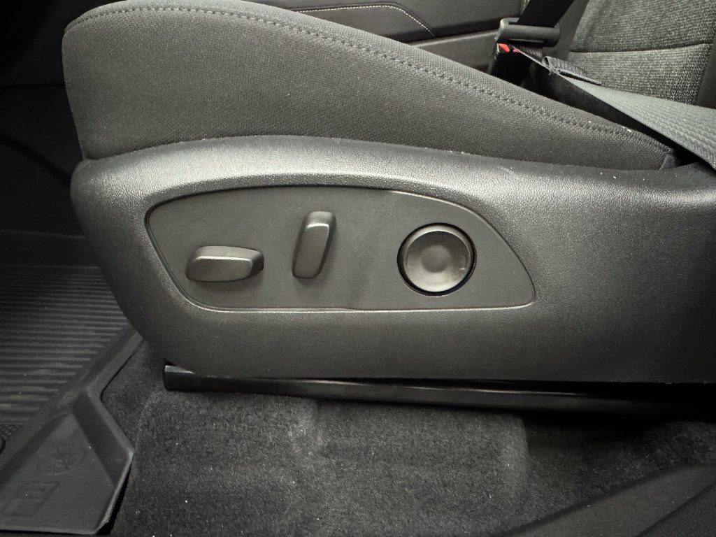 New 2026 GMC Acadia Elevation w/ LPO, Floor Liner Package image 24