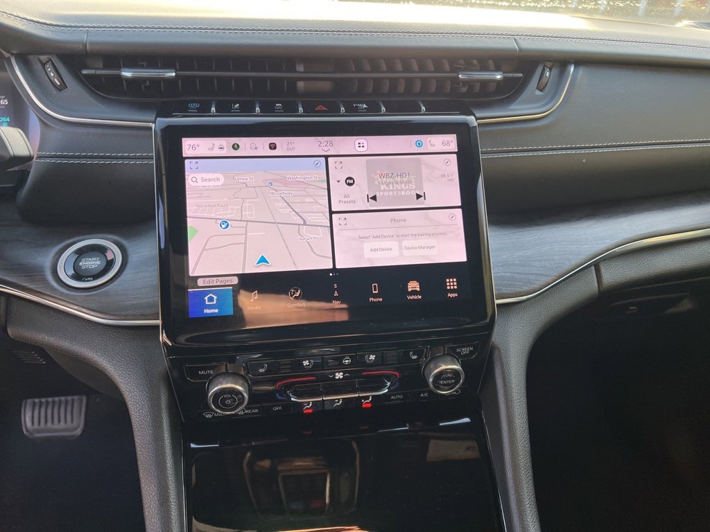 Used 2023 Jeep Grand Cherokee Overland image 19