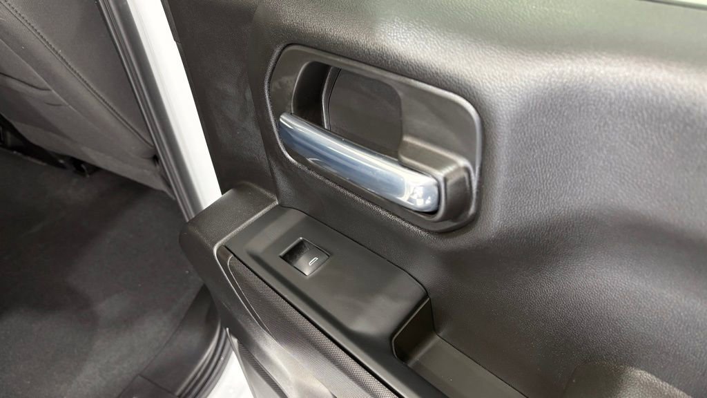 Used 2024 Chevrolet Silverado 1500 Custom image 26